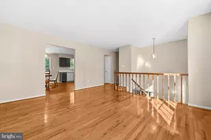 4004 Hobart Ct, Springdale, MD 20774 - Photo 7