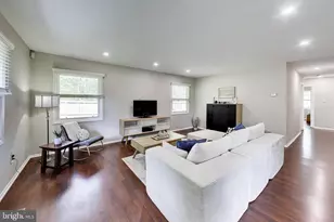 12006 Maddox Ln, Bowie, MD 20715 - Photo 5