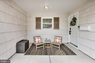 12006 Maddox Ln, Bowie, MD 20715 - Photo 3