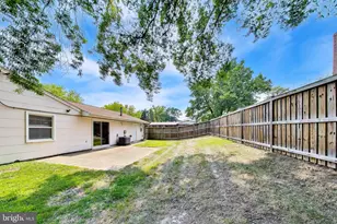 12006 Maddox Ln, Bowie, MD 20715 - Photo 29