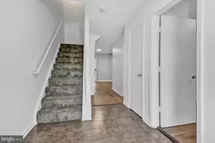 6853 Jade Ct, Capitol Heights, MD 20743 - Photo 3