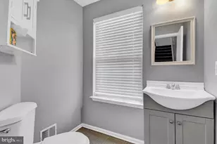 6853 Jade Ct, Capitol Heights, MD 20743 - Photo 11