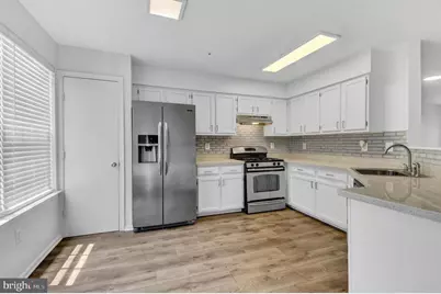 6853 Jade Court, Capitol Heights, MD 20743 - Photo 7