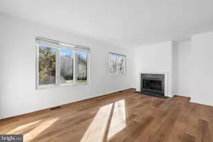 6911 Cipriano Woods Ct, Lanham, MD 20706 - Photo 13