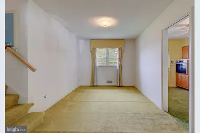 5907 Bedford Lane, Clinton, MD 20735 - Photo 9
