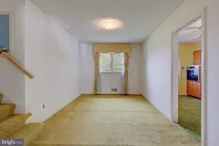 5907 Bedford Ln, Clinton, MD 20735 - Photo 9