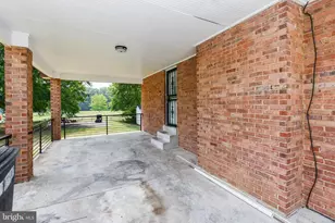 6703 Groveton Dr, Clinton, MD 20735 - Photo 5