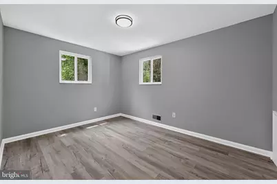 9034 Rhode Island Avenue, College Park, MD 20740 - Photo 11