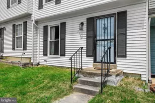 7110 Marbury Ct, District Heights, MD 20747 - Photo 3
