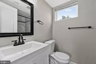4402 Ridgecrest Dr, Suitland, MD 20746 - Photo 31