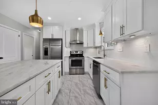 4402 Ridgecrest Dr, Suitland, MD 20746 - Photo 13