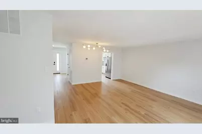 7017 Cipriano Woods Court, Lanham, MD 20706 - Photo 5