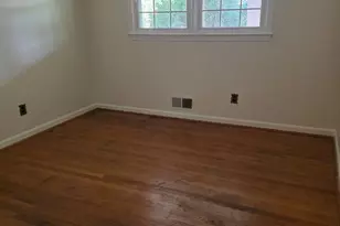 5026 Leland Dr, Oxon Hill, MD 20745 - Photo 11