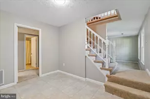 6605 Ian St, Hyattsville, MD 20784 - Photo 7