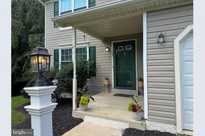 2000 Chita Court, Temple Hills, MD 20748 - Photo 3