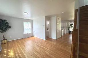 2000 Chita Ct, Temple Hills, MD 20748 - Photo 5