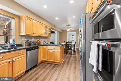 12410 Canfield Lane, Bowie, MD 20715 - Photo 11