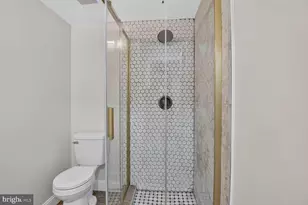 3803 32nd St, Mount Rainier, MD 20712 - Photo 15