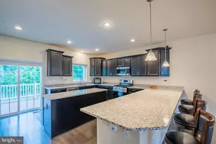 3831 Pentland Hills Dr, Upper Marlboro, MD 20774 - Photo 5