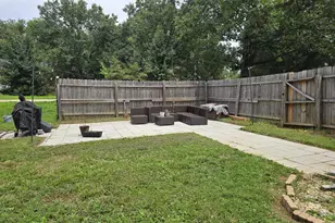 8313 Gibbons Dr, Fort Washington, MD 20744 - Photo 3