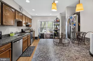 14920 Ashford Pl, Laurel, MD 20707 - Photo 5