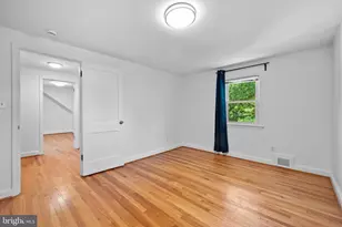 9110 Autoville Dr, College Park, MD 20740 - Photo 25