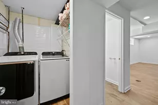 9110 Autoville Dr, College Park, MD 20740 - Photo 31