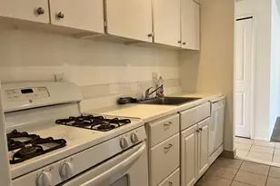 531 Wilson Bridge, Oxon Hill, MD 20745 - Photo 9
