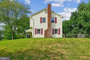 12218 Valerie Ln, Laurel, MD 20708 - Photo 3