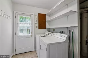 12218 Valerie Ln, Laurel, MD 20708 - Photo 29