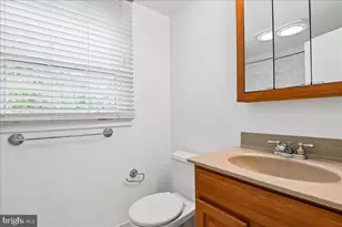 12218 Valerie Ln, Laurel, MD 20708 - Photo 27