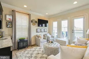 866 Regents Square, Oxon Hill, MD 20745 - Photo 31