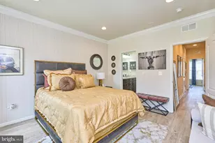 866 Regents Square, Oxon Hill, MD 20745 - Photo 21