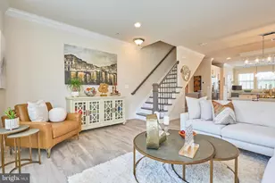 866 Regents Square, Oxon Hill, MD 20745 - Photo 17