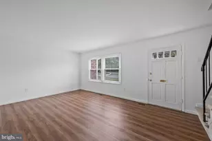13004 Midsummer Ln, Bowie, MD 20715 - Photo 5