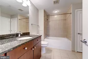 155 Potomac, National Harbor, MD 20745 - Photo 17