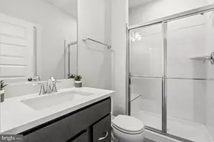 16007 Hyde Pk Pl, Bowie, MD 20716 - Photo 7