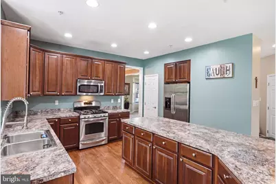 4706 Sir Woodburn Way, Clinton, MD 20735 - Photo 15