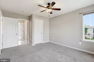 2700 Lake Forest Dr, Upper Marlboro, MD 20774 - Photo 39