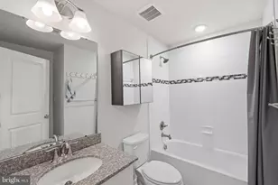 5313 Settling Pond Ln, Greenbelt, MD 20770 - Photo 5
