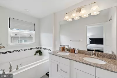 5313 Settling Pond Lane, Greenbelt, MD 20770 - Photo 17