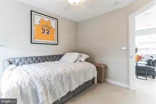 4560 Longfellow St, Hyattsville, MD 20781 - Photo 29