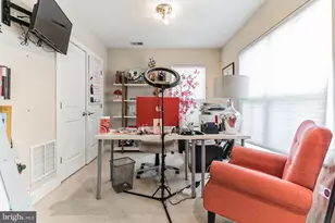 4560 Longfellow St, Hyattsville, MD 20781 - Photo 5