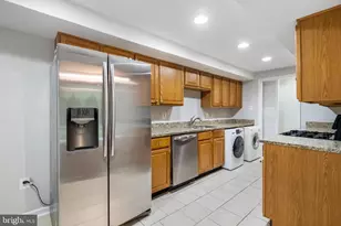10230 Prince Pl, Upper Marlboro, MD 20774 - Photo 9