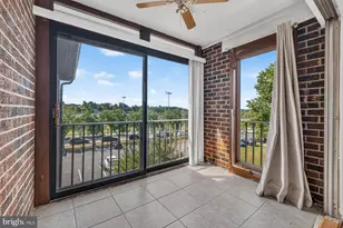7716 Hanover Pkwy, Greenbelt, MD 20770 - Photo 11