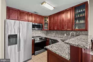 15612 Everglade Ln, Bowie, MD 20716 - Photo 9