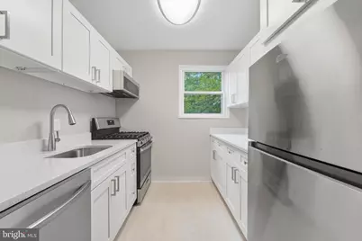 3829 Hamilton Street #E-304, Hyattsville, MD 20781 - Photo 7