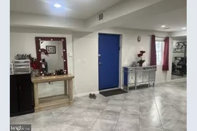 9213 Baltimore Avenue, College Park, MD 20740 - Photo 9
