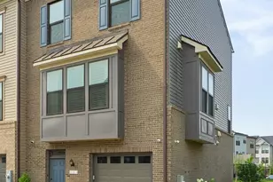 10313 Vista Meadow Way, Lanham, MD 20706 - Photo 3