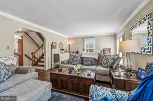 5935 Surratts Village Dr, Clinton, MD 20735 - Photo 9